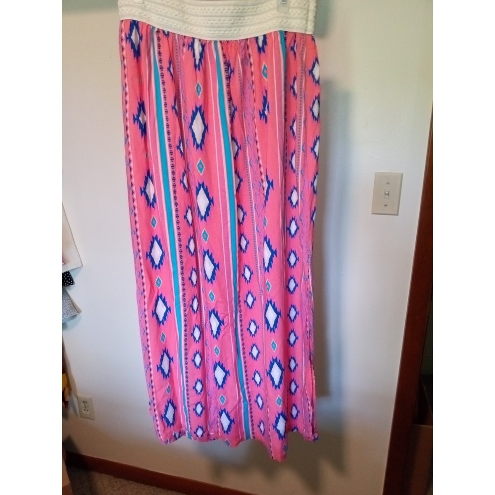 Just Be Women 2X Maxi Skirt Coral Pink Aztec Geometric Crochet Waist Plus Size
